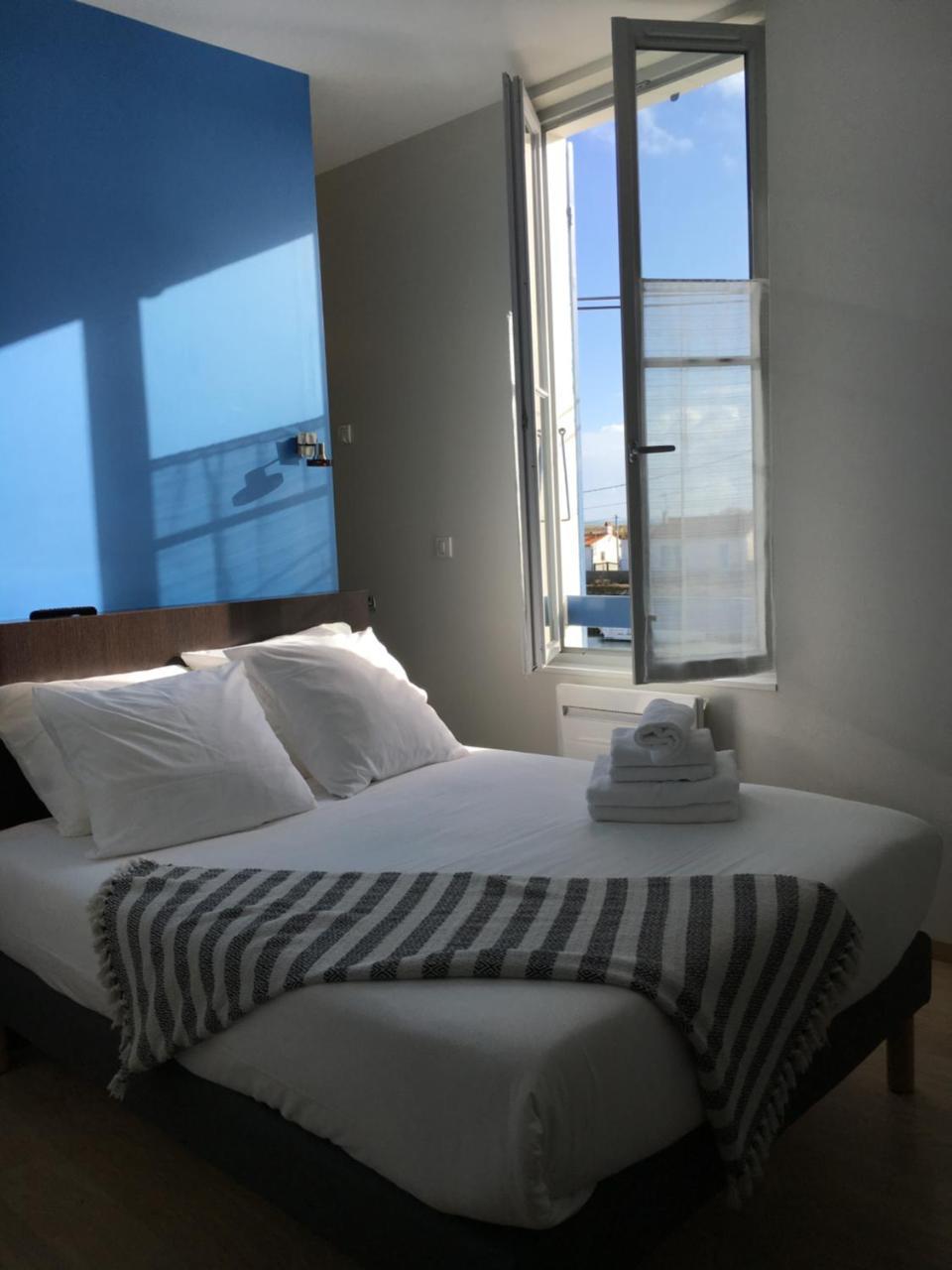 Les Bains Boyardville - Hotel Et Restaurant Εξωτερικό φωτογραφία
