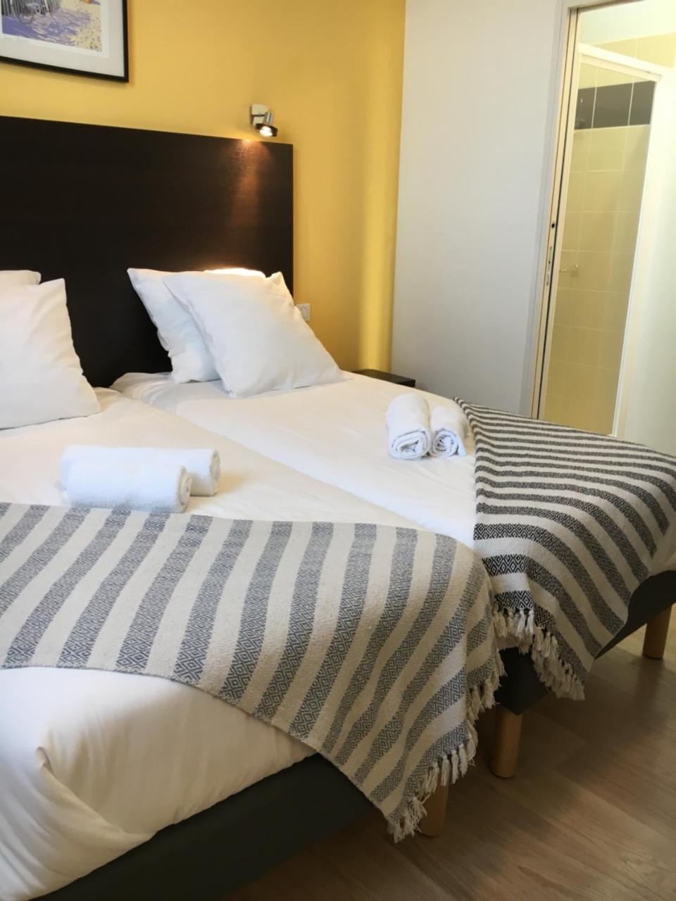 Les Bains Boyardville - Hotel Et Restaurant Εξωτερικό φωτογραφία