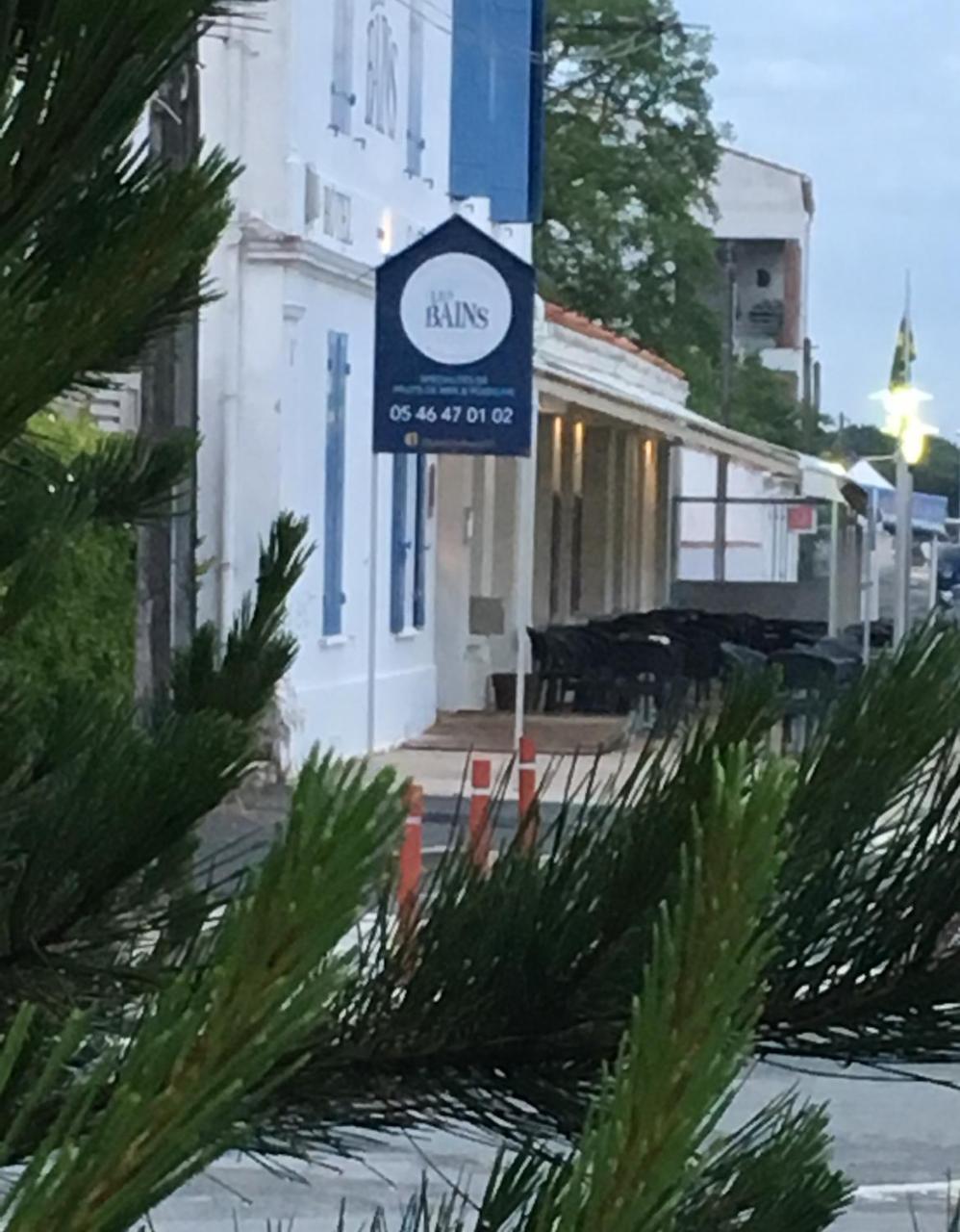 Les Bains Boyardville - Hotel Et Restaurant Εξωτερικό φωτογραφία
